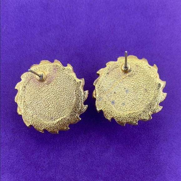 💛 Vintage Gold & Cream Faux Pearl Earrings - Picture 2 of 5